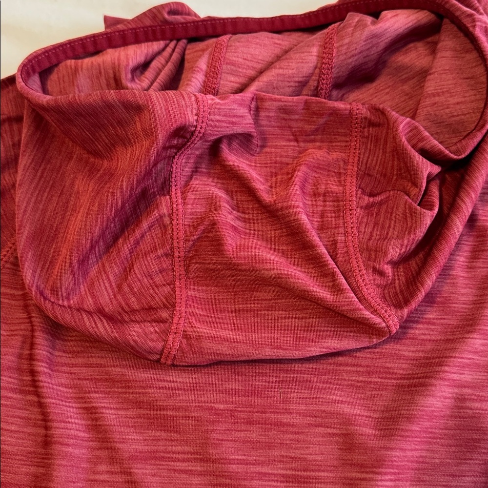 Ariat Hooded Tek Top - Picture 8 of 8